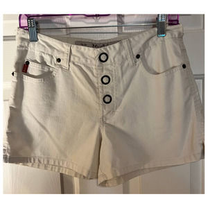 Mudd Jeans Women's‎ White Shorts Three Button Snap Size 5 Waist Sides are Cut